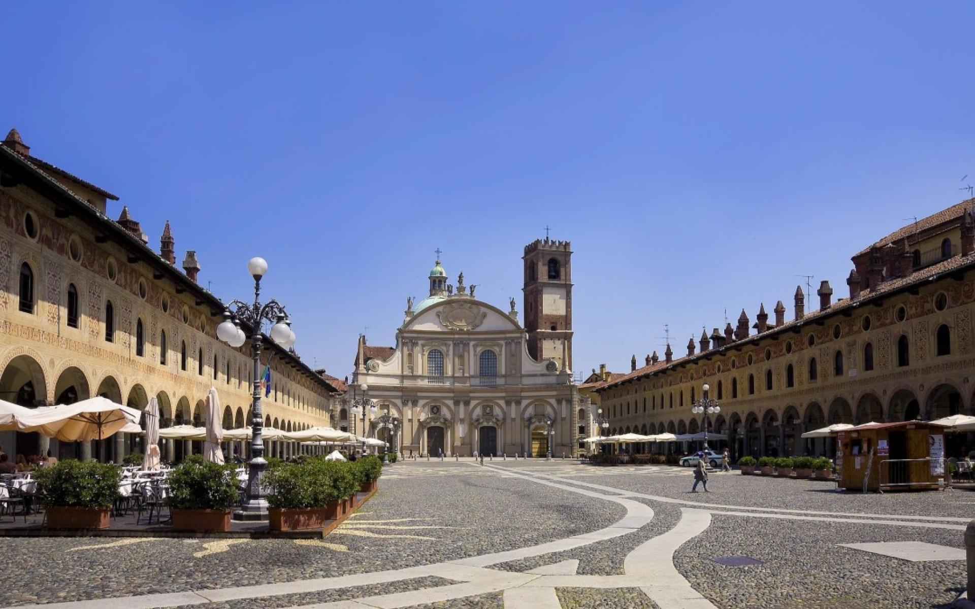 Piazza Ducale